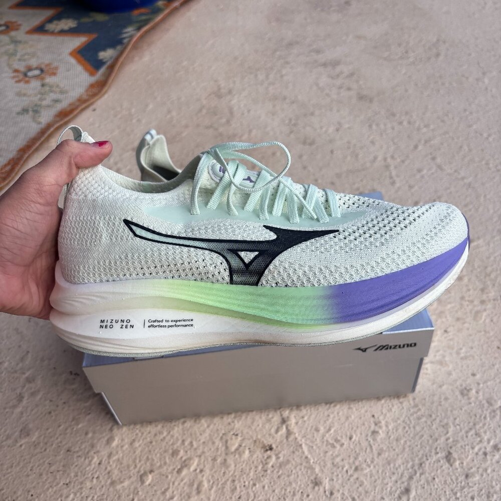 Mizuno Neo Zen